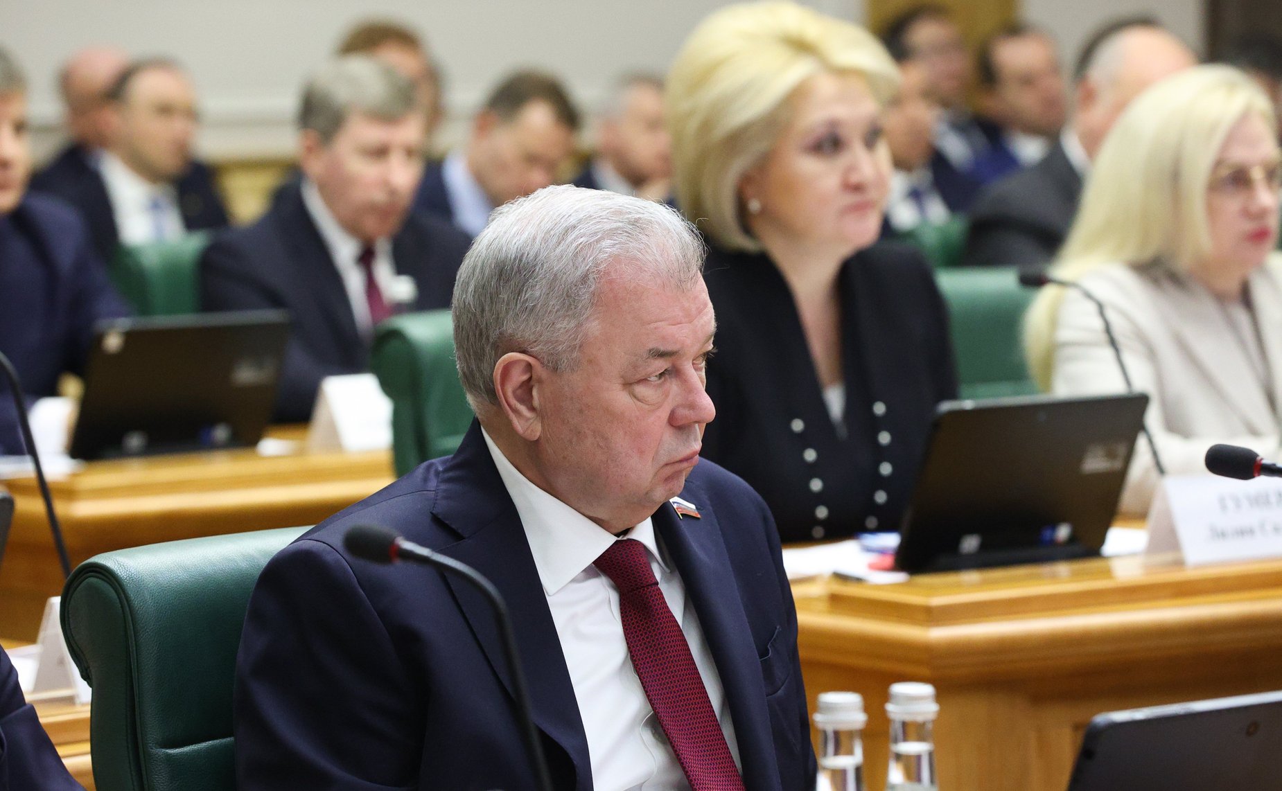 Анатолий Артамонов