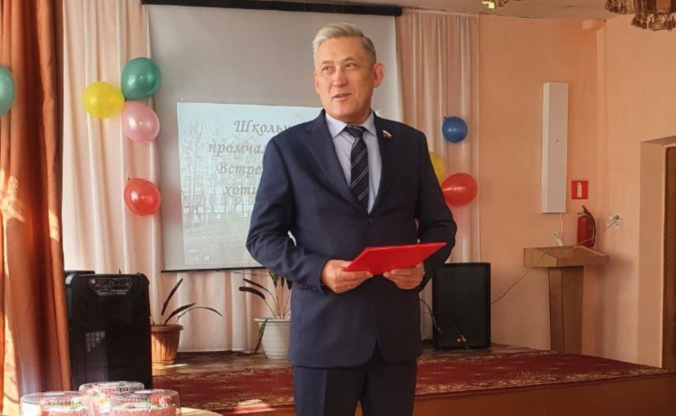 Юрий Валяев