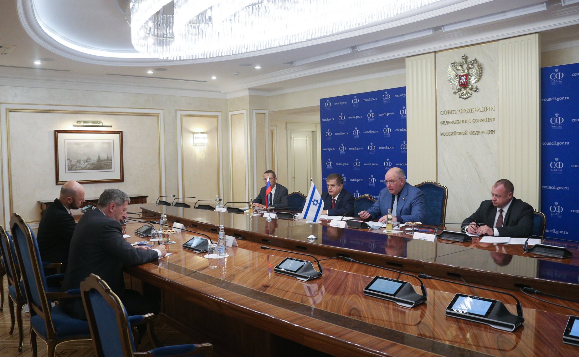 Встреча председателя Комитета СФ по международным делам Григория Карасина с Чрезвычайным и Полномочным Послом Государства Израиль в РФ Александром Бен Цви