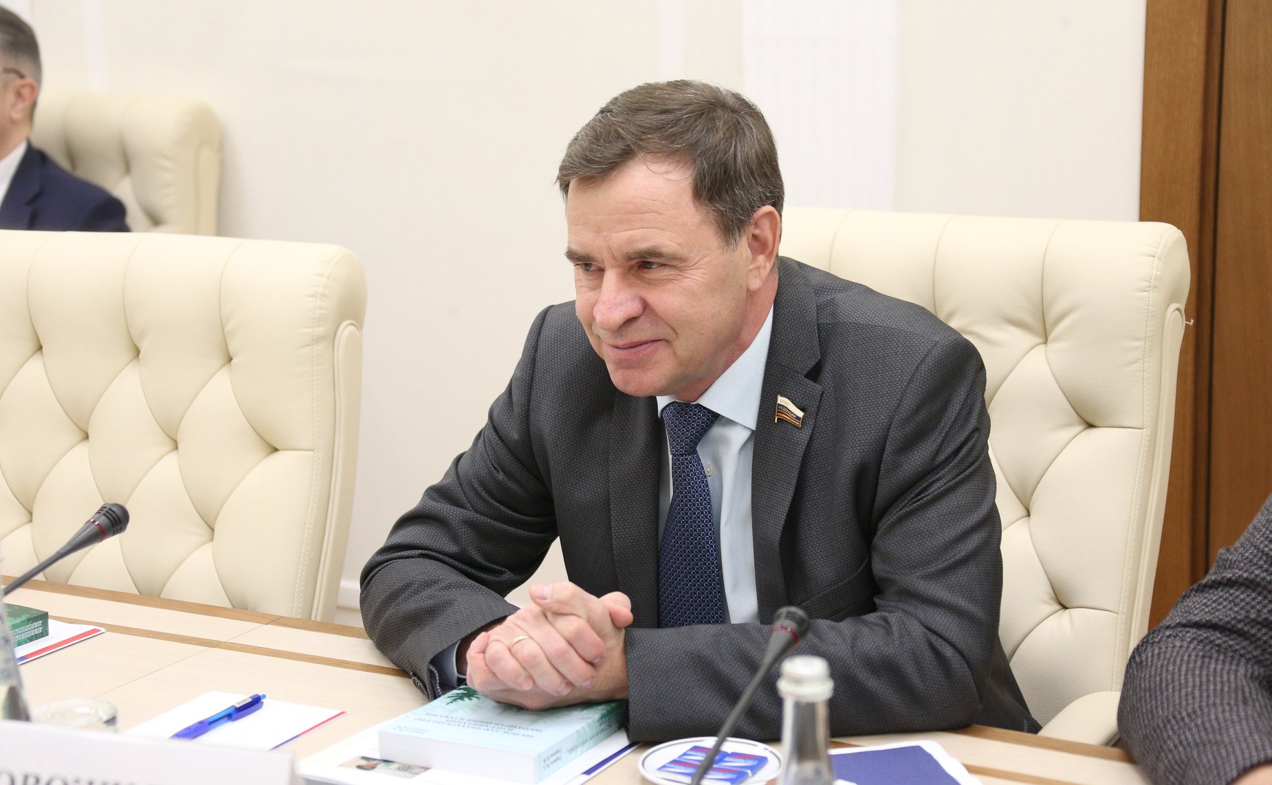 Виктор Новожилов