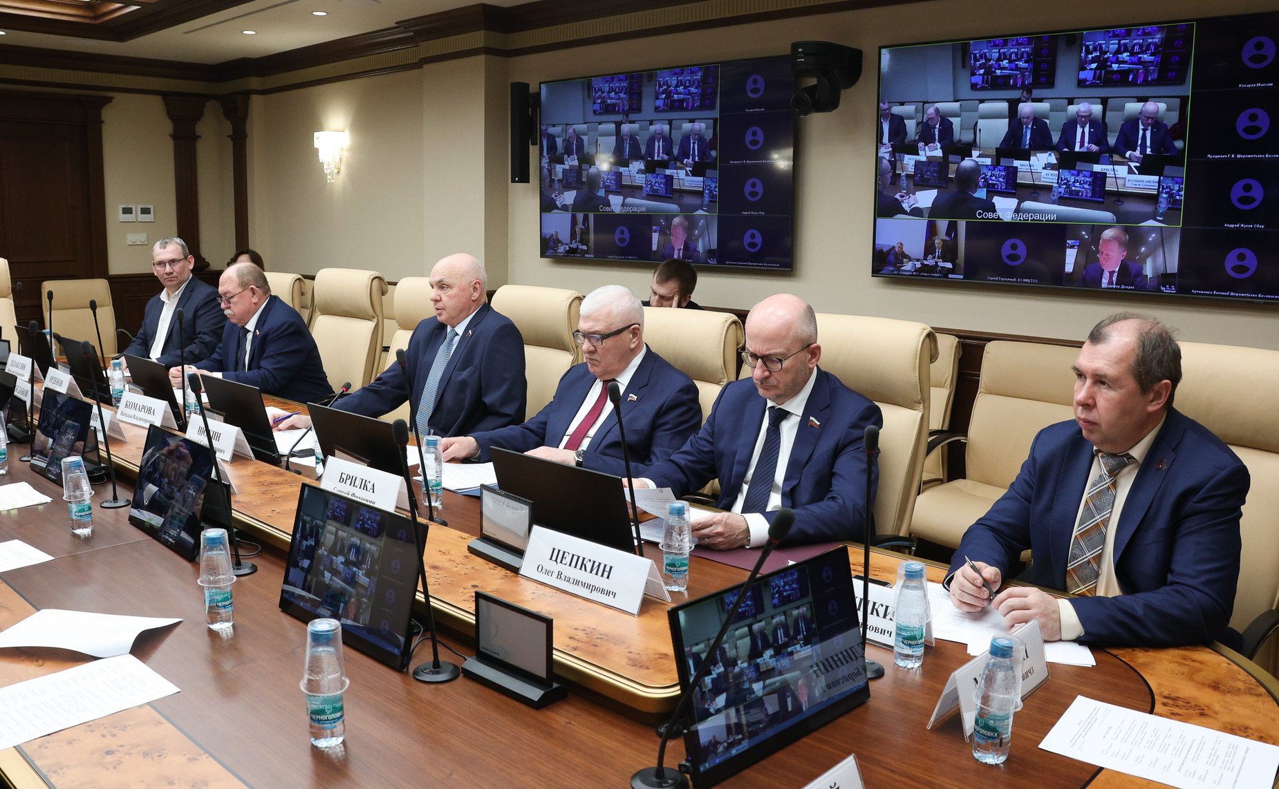 Круглый стол Комитета Совета Федерации по экономической политике «Государственная поддержка обеспечения безопасности критической инфраструктуры стратегических предприятий Российской Федерации»