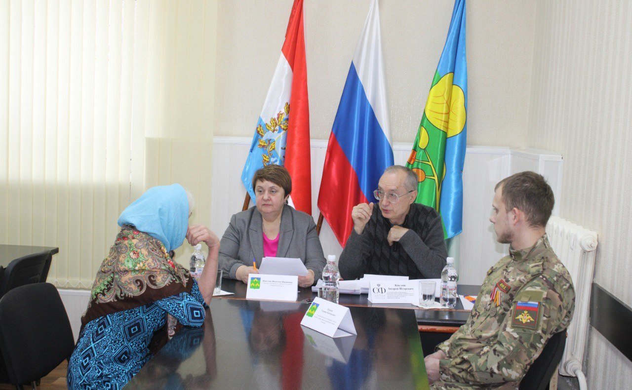 Андрей Кислов в ходе региональной поездки посетил Елховский район Самарской области
