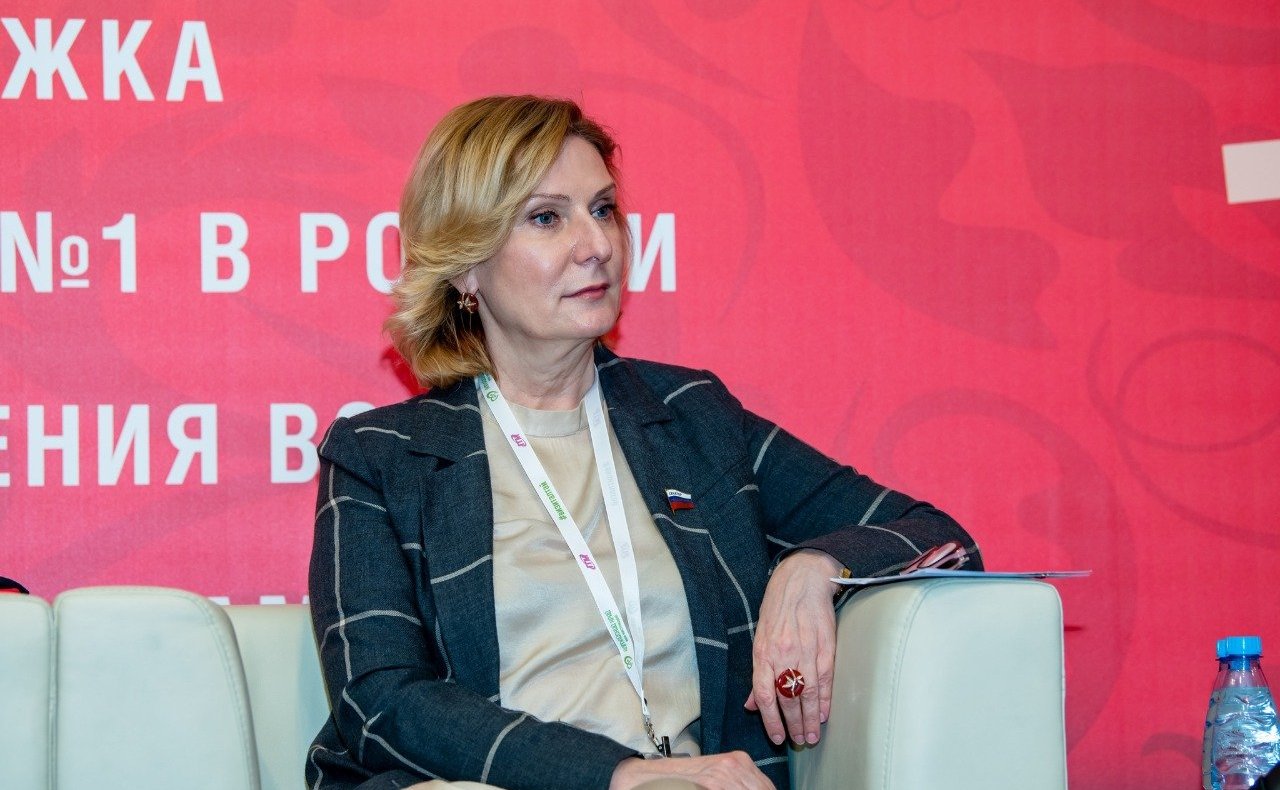 Инна Святенко