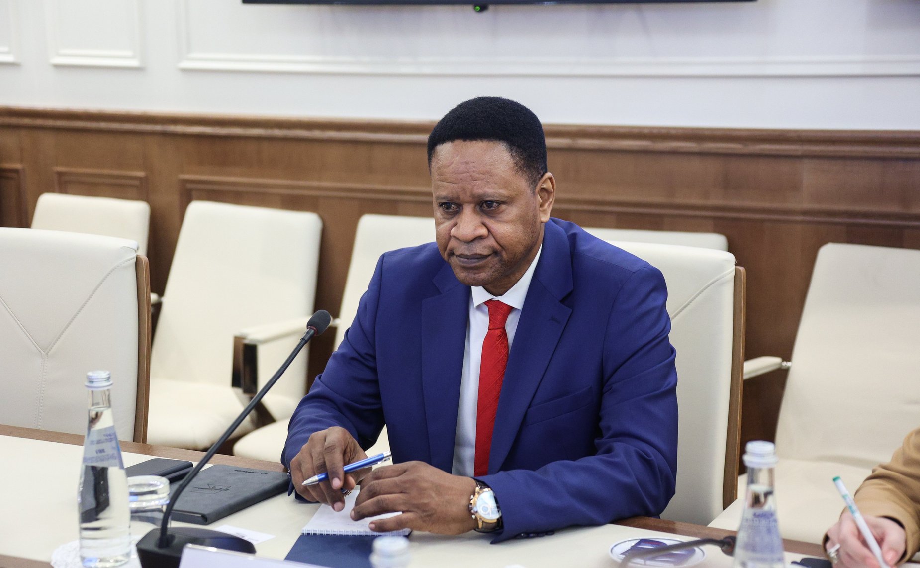 Встреча Александра Башкина с Чрезвычайным и Полномочным Послом Демократической Республики Конго в Российской Федерации Иваном Вангу Нгимби