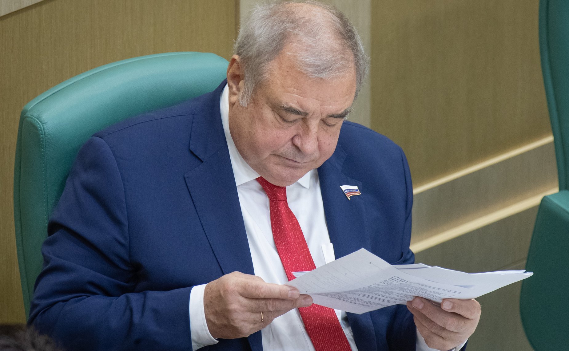 Юрий Важенин