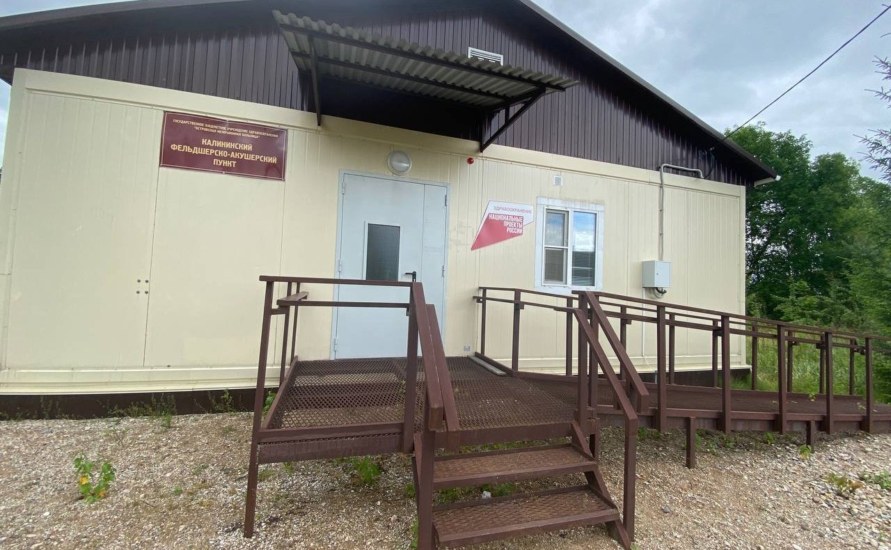 Елена Бибикова проинспектировала ход строительства и ремонта объектов здравоохранения и образования в муниципалитетах Псковской области