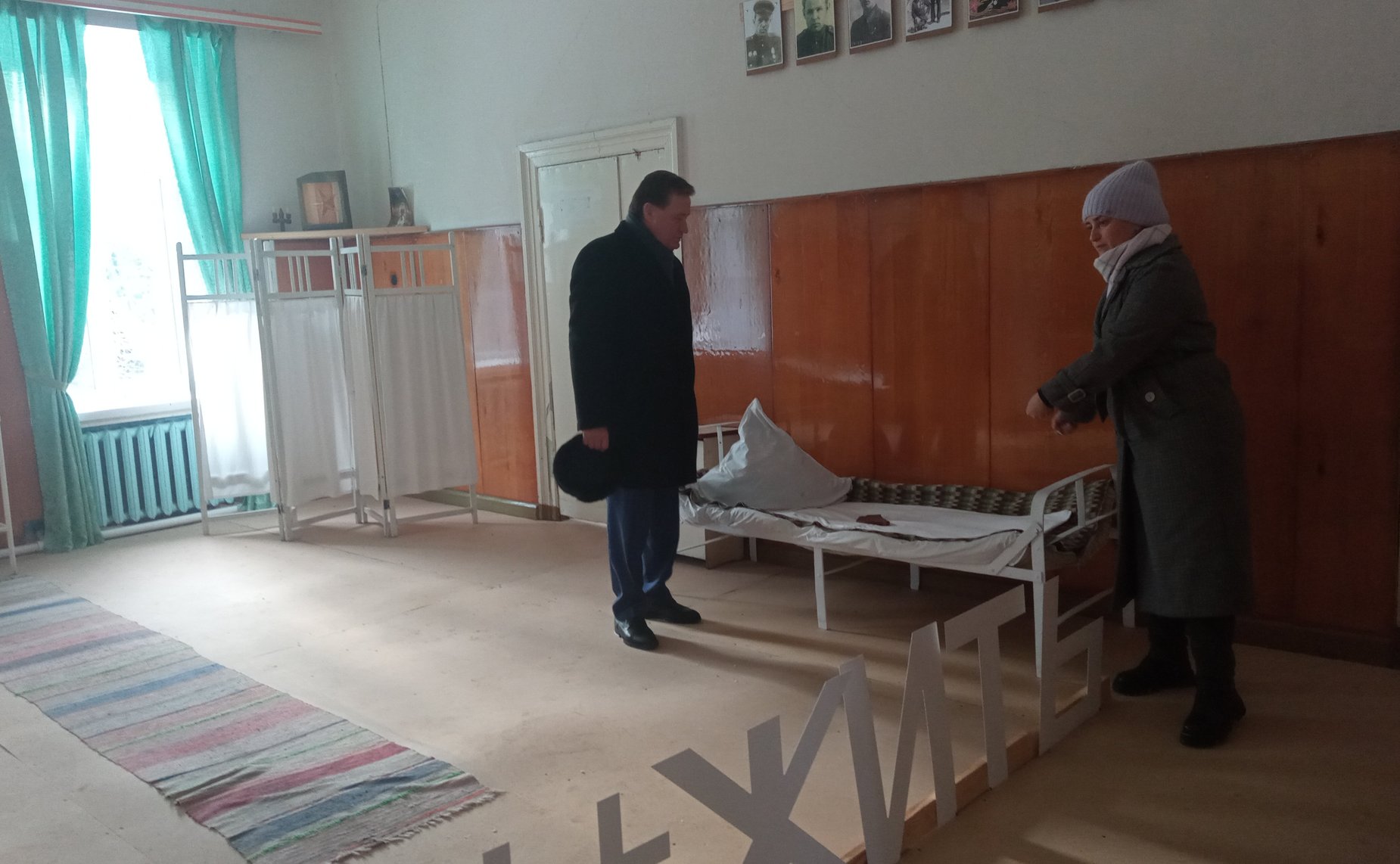 Сергей Рябухин в ходе рабочей поездки в регион посетил школьный музей в муниципальном образовании Барышский район