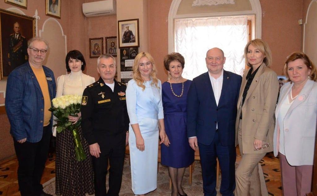 Сенаторы выступили на образовательной конференции для жён военнослужащих «Черноморская звезда»