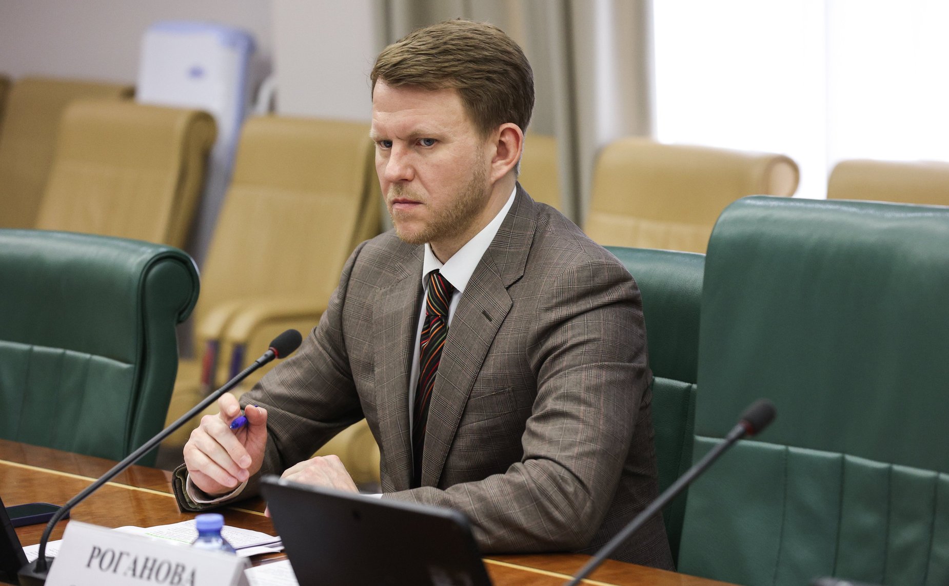 Совещание Комитета СФ по экономической политике на тему «Консолидация объектов электросетевого хозяйства: повышение надежности и качества электроснабжения»