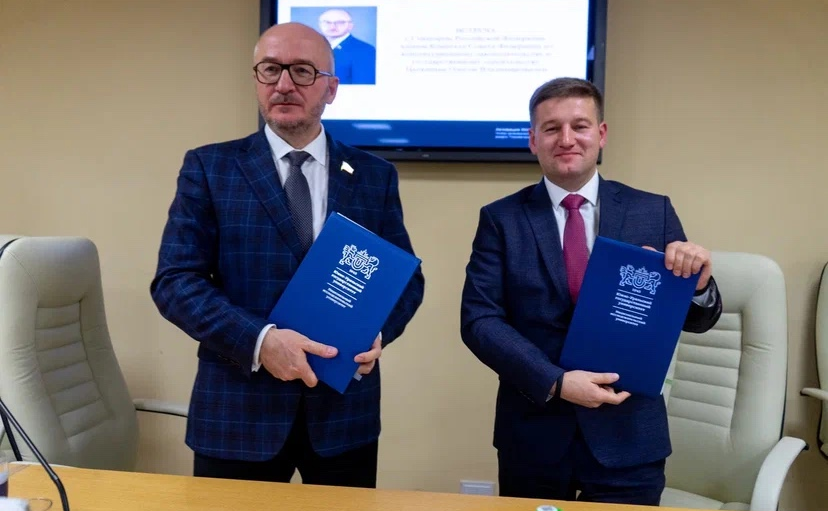Олег Цепкин заключил соглашение об организации Сенаторского дискуссионного клуба в Южно-Уральском государственном университете