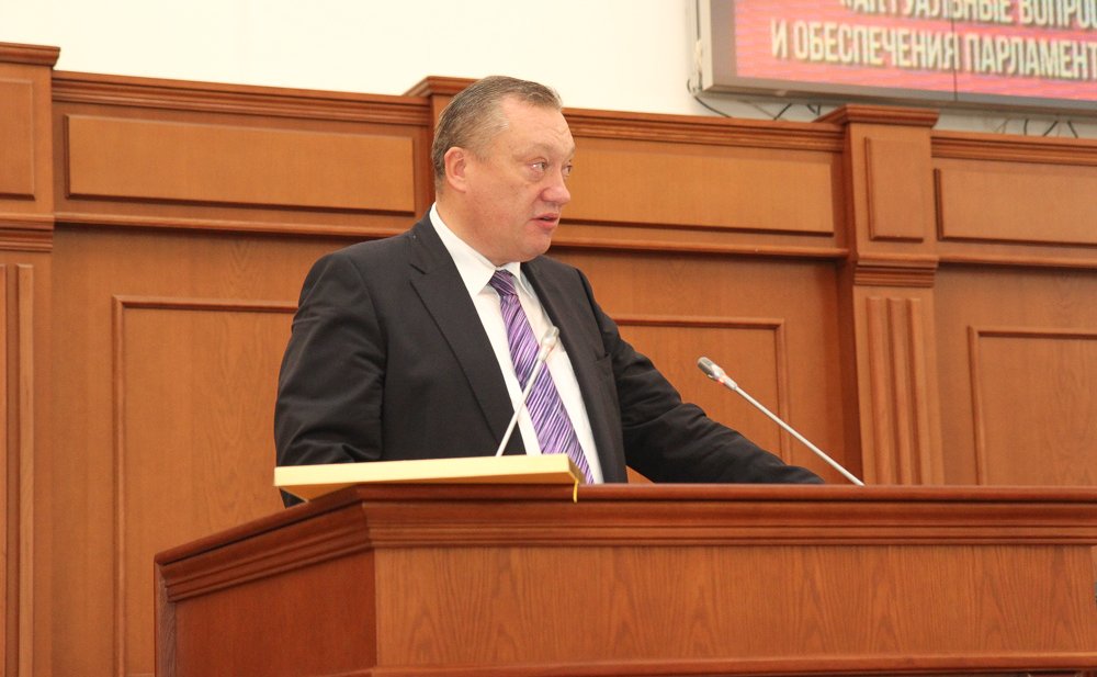 В. Тюльпанов Выездное заседание Комитета СФ по Регламенту и организации парламентской деятельности на тему «Актуальные вопросы организации и обеспечения парламентской деятельности»