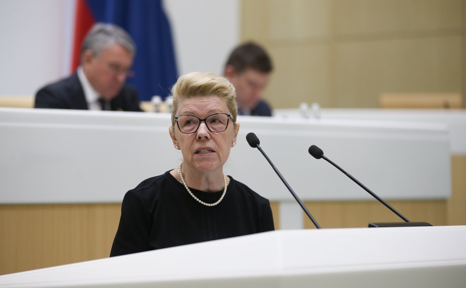 Елена Мизулина