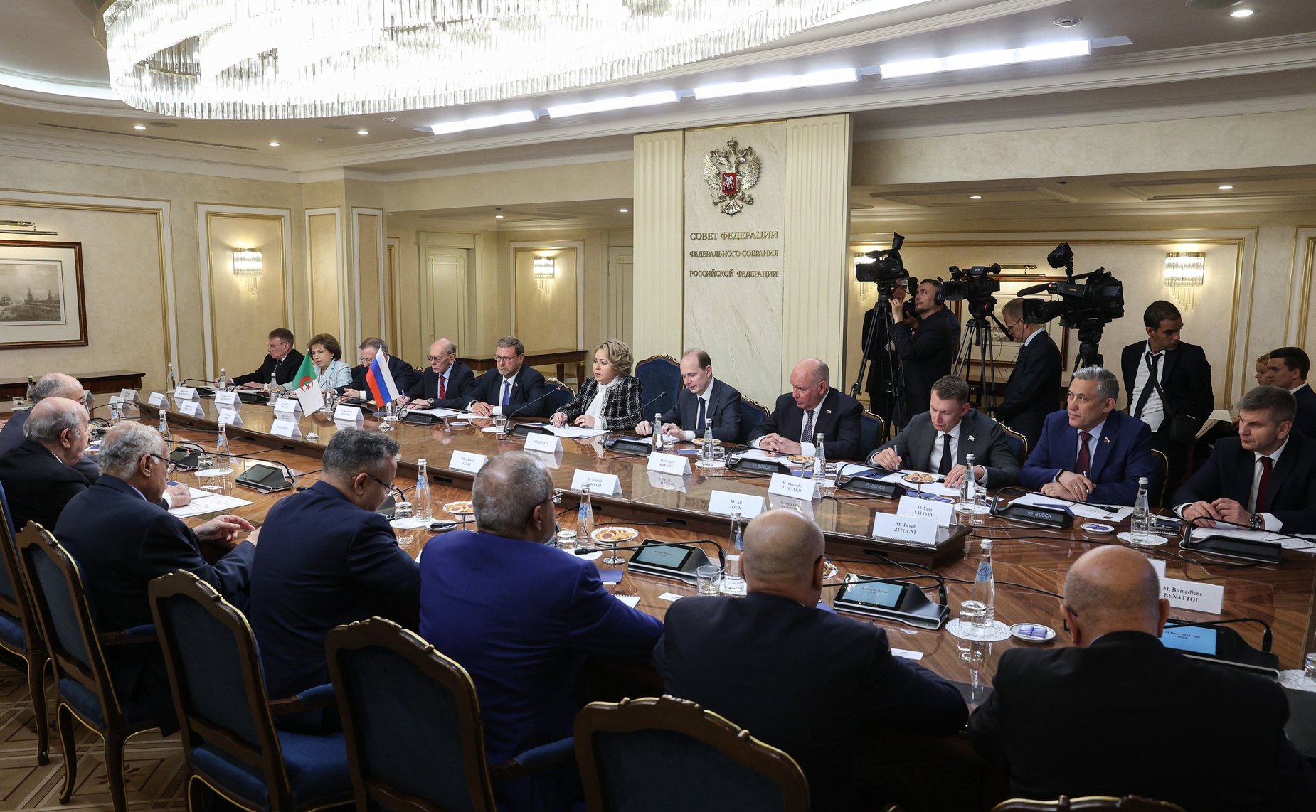 Валентина Матвиенко встретилась с Президентом Алжирской Народной Демократической Республики Абдельмаджидом Теббуном