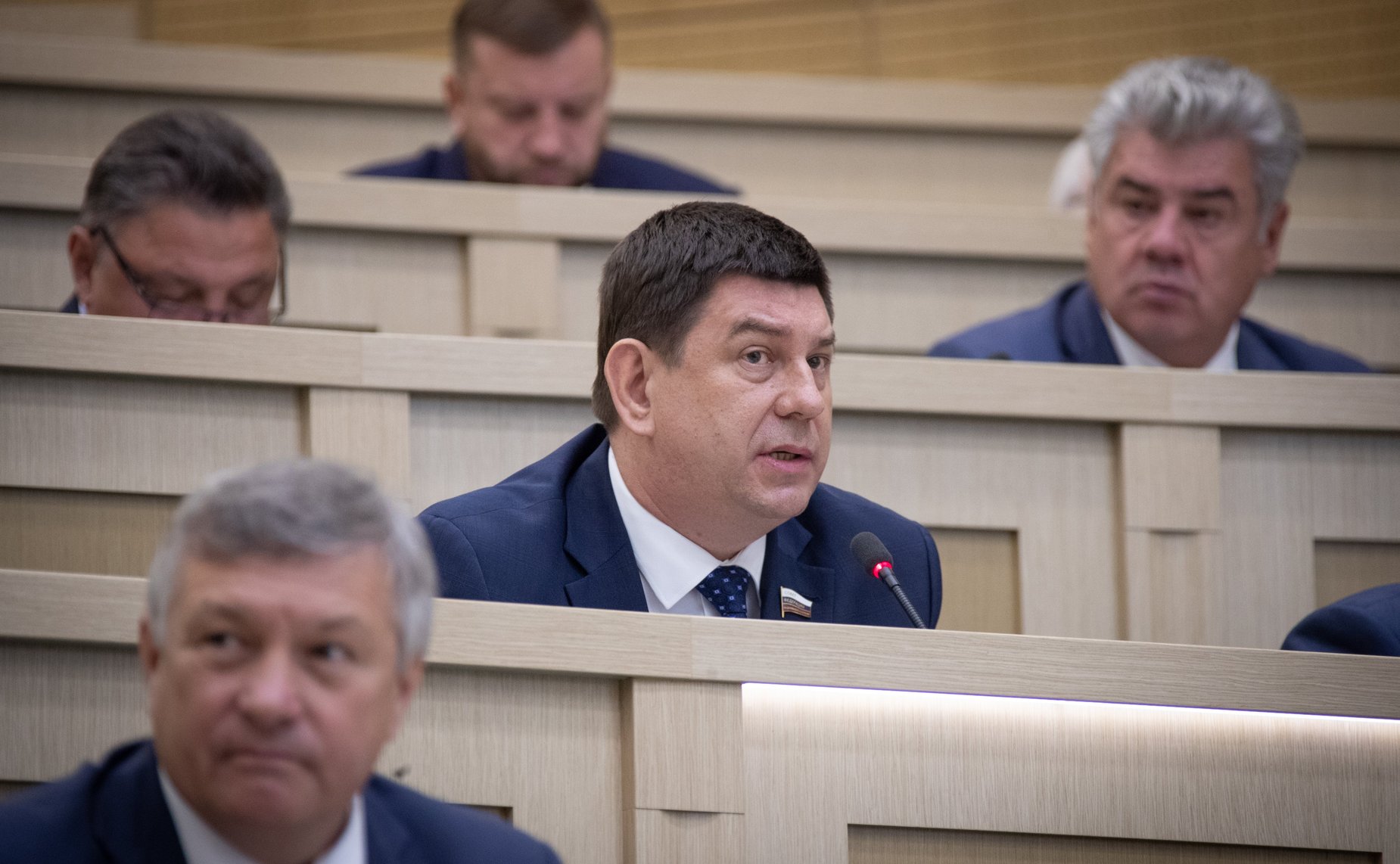 Виктор Смирнов