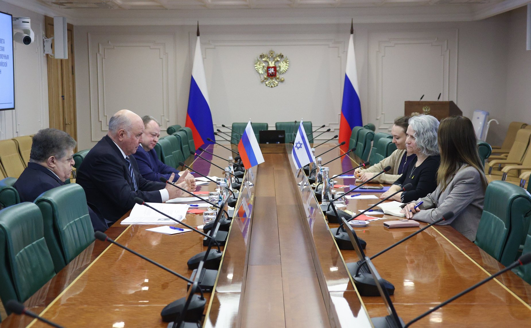 Встреча председателя Комитета Совета Федерации по международным делам с Чрезвычайным и Полномочным Послом Государства Израиль в Российской Федерации