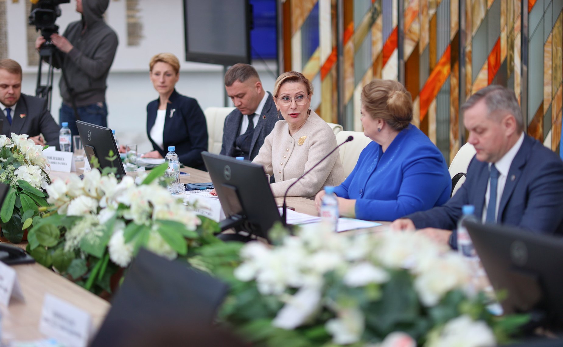 Заместитель Председателя Совета Федерации Инна Святенко приняла участие в заседании круглого стола на тему «Патриотический туризм и сотрудничество государств СНГ в сохранении памяти и воспитании будущих поколений»