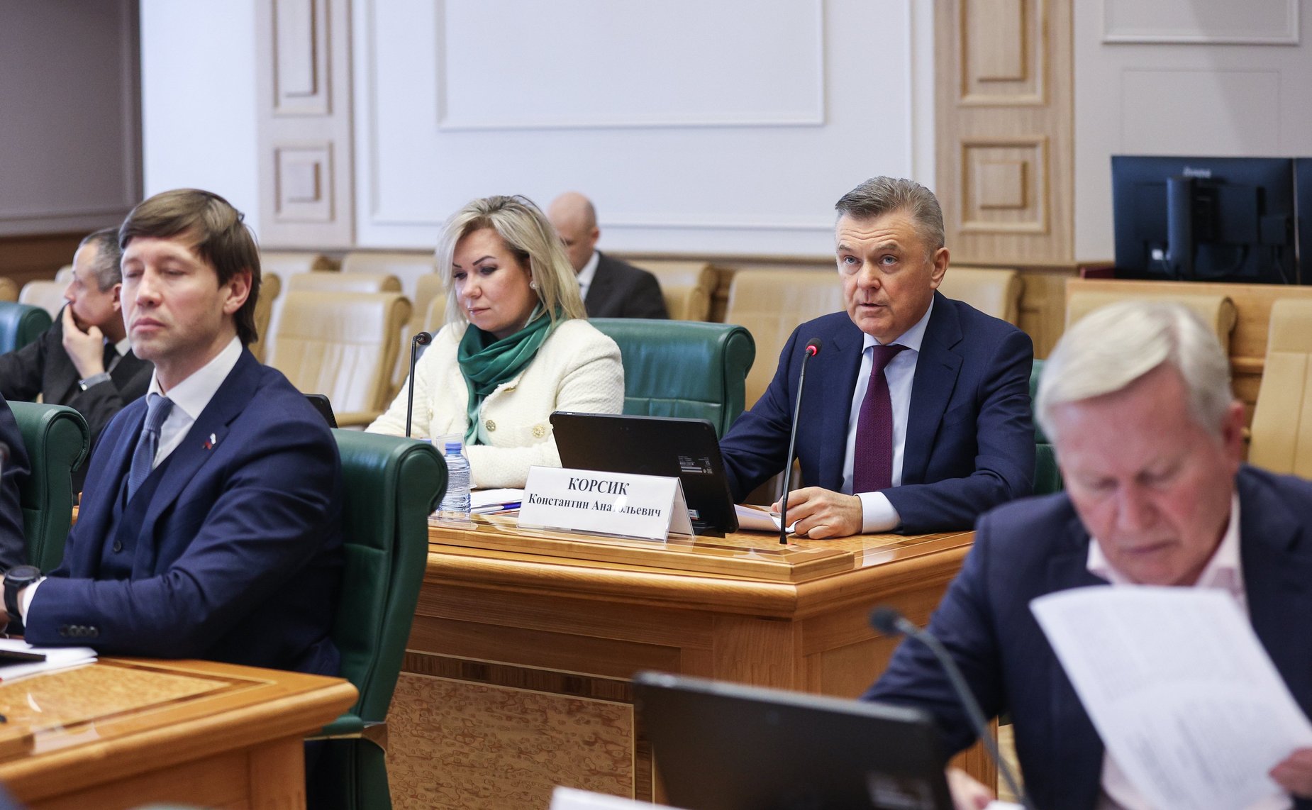 Заседание Комитета СФ по конституционному законодательству и государственному строительству