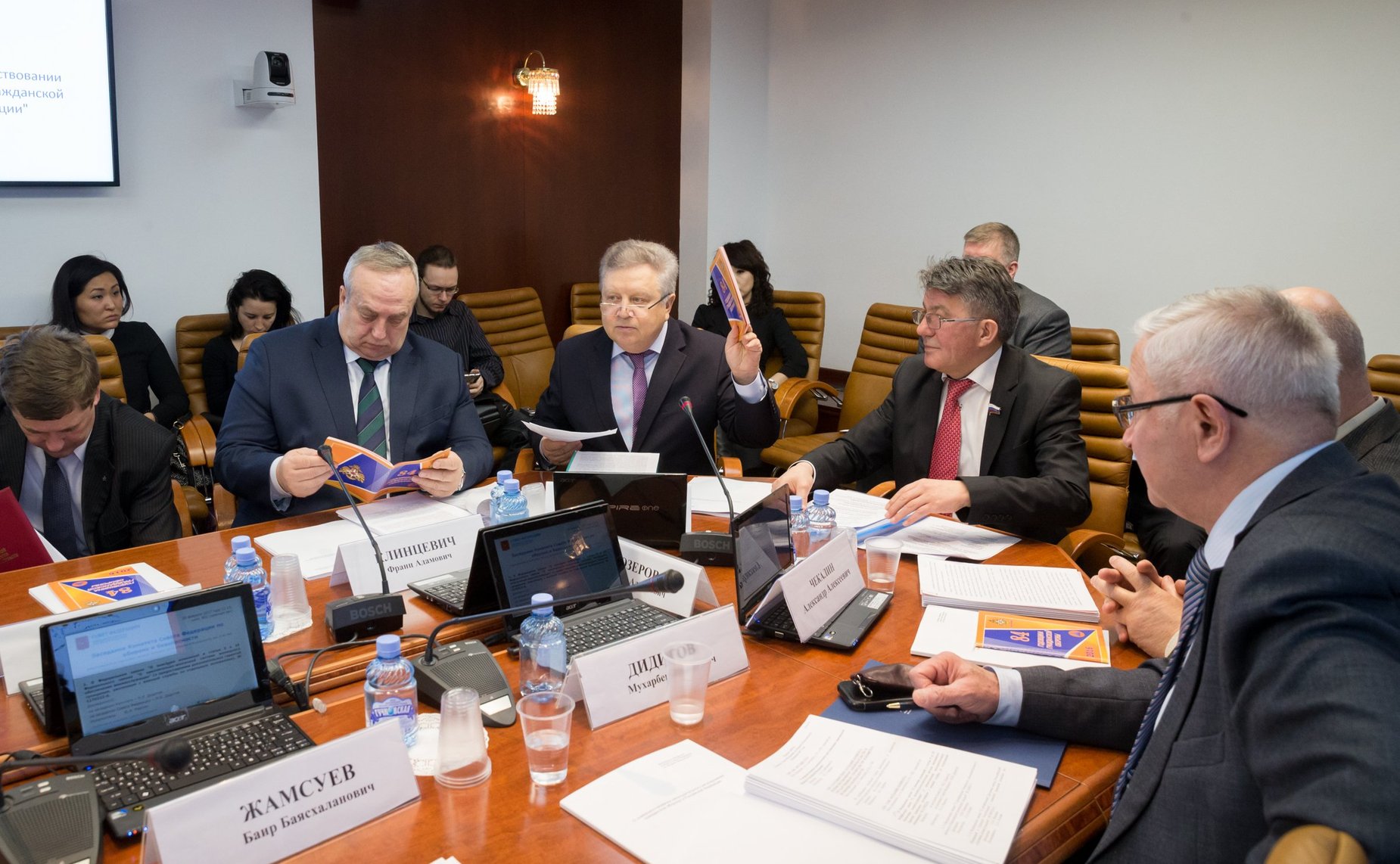 Круглый стол Комитета СФ по обороне и безопасности