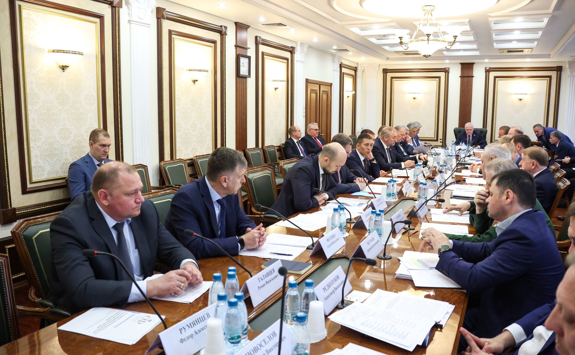 Совещание Комитета Совета Федерации по обороне и безопасности «Опыт внедрения и применения беспилотных систем в войсках национальной гвардии Российской Федерации»