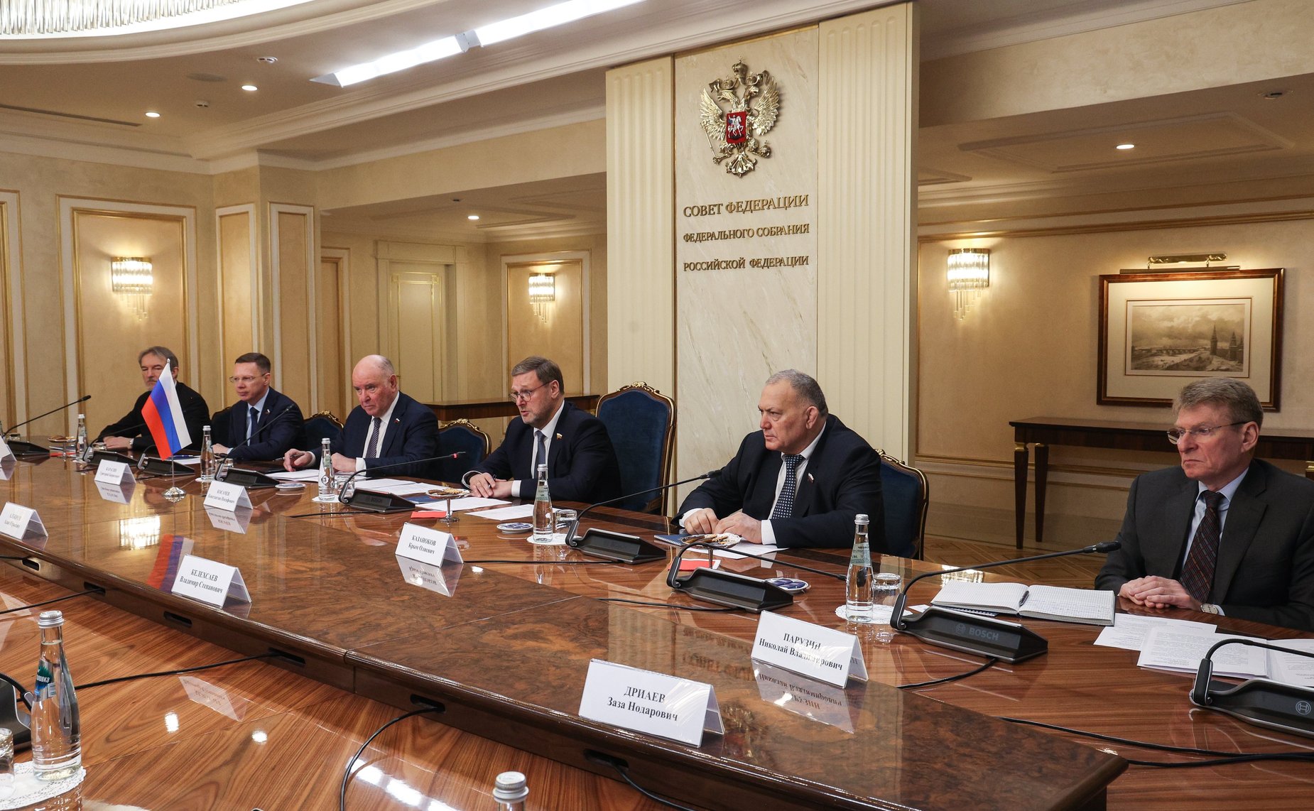 Заместитель Председателя СФ Константин Косачев провел встречу с группой международных наблюдателей на выборах Президента Российской Федерации от Южной Осетии