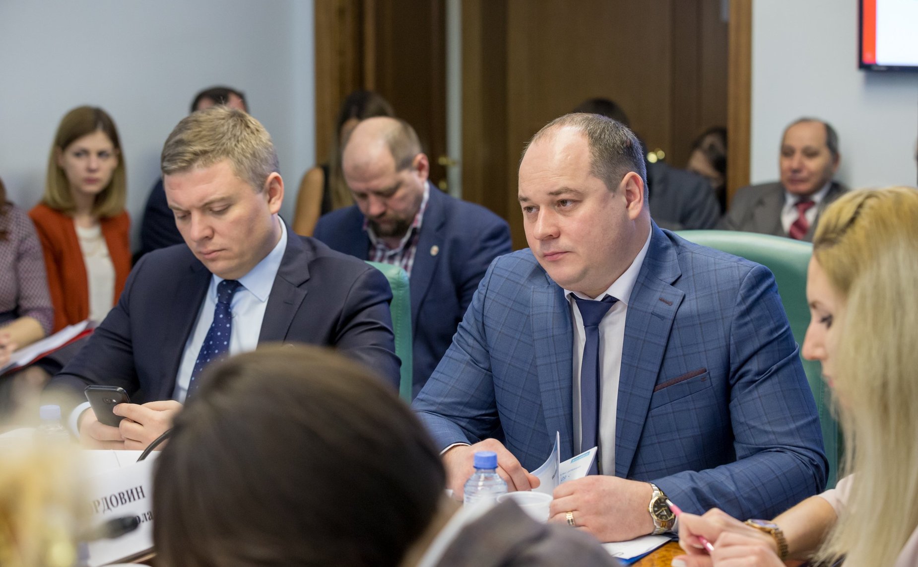 «Круглый стол» на тему «Актуальные вопросы реализации государственной политики в сфере агропромышленного комплекса в контексте политики импортозамещения»