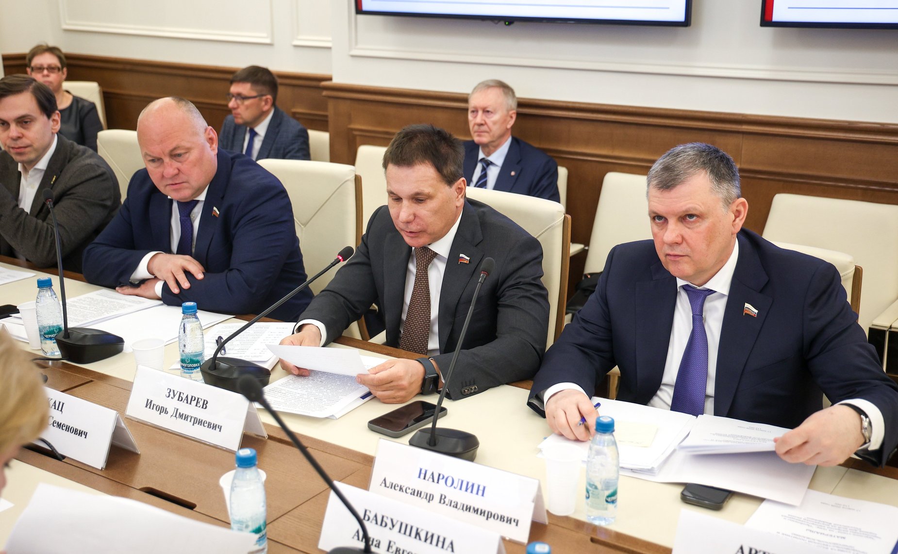 Круглый стол Комитета Совета Федерации по аграрно-продовольственной политике и природопользованию «Проблемы и перспективы развития импортозамещения кормов для рыб на внутреннем рынке Российской Федерации»