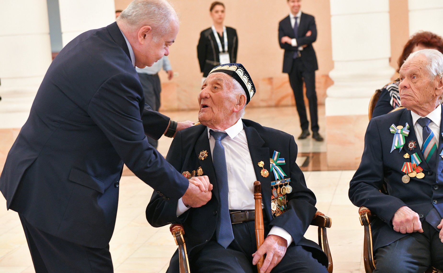 В преддверии Дня Победы Валентина Матвиенко встретилась в Ташкенте с ветеранами Великой Отечественной войны и блокадниками (Фото Спутник Узбекистан)