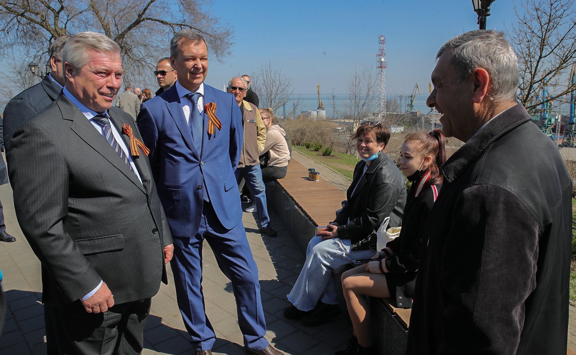 Первый заместитель Председателя Совета Федерации Андрей Яцкин в рамках рабочей поездки в регион посетил город Таганрог и проинспектировал объекты городской инфраструктуры