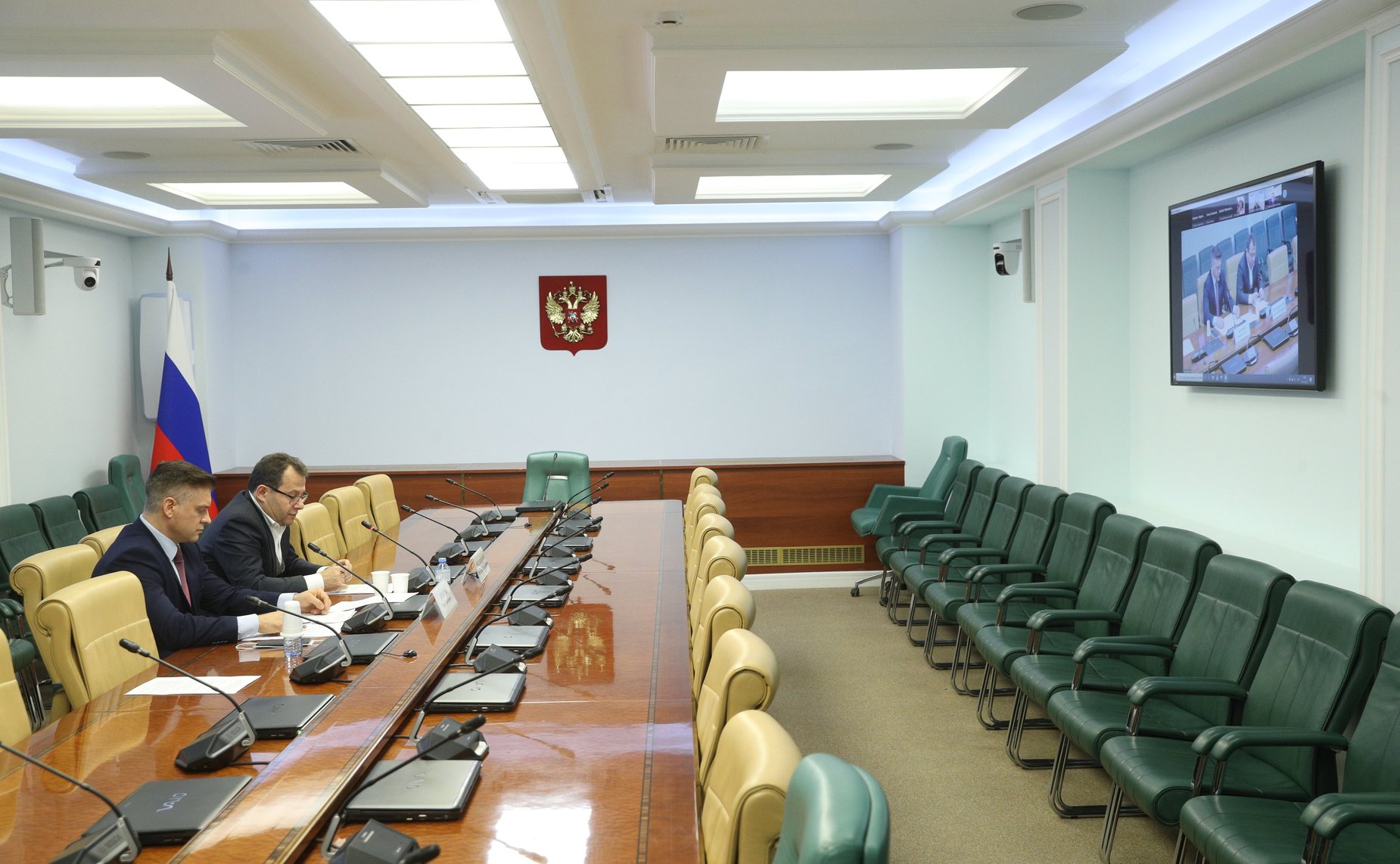 «Круглый стол» на тему «Совершенствование стратегии лекарственного обеспечения, а так же перспективы применения инновационных методов лекарственного обеспечения»