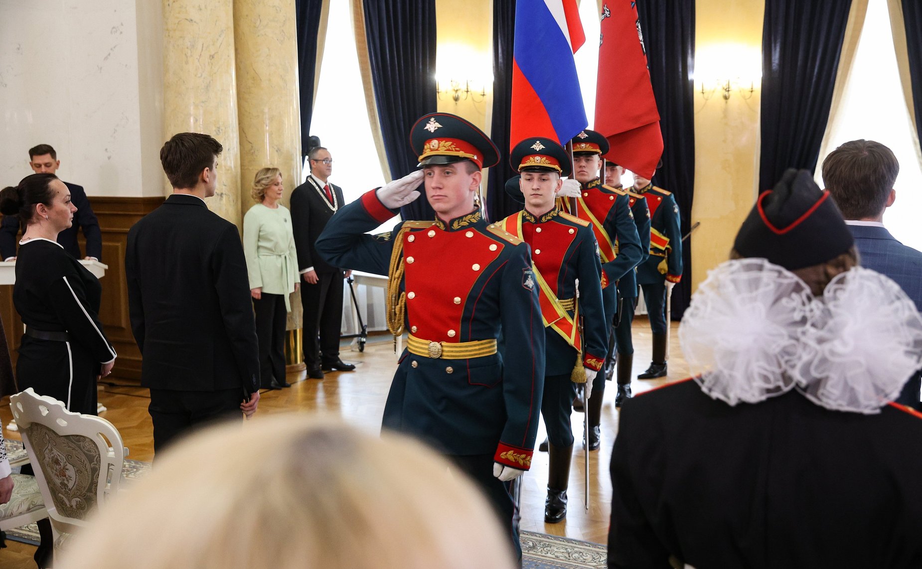 Торжественная церемония награждения детей Москвы медалью Совета Федерации «За проявленное мужество»