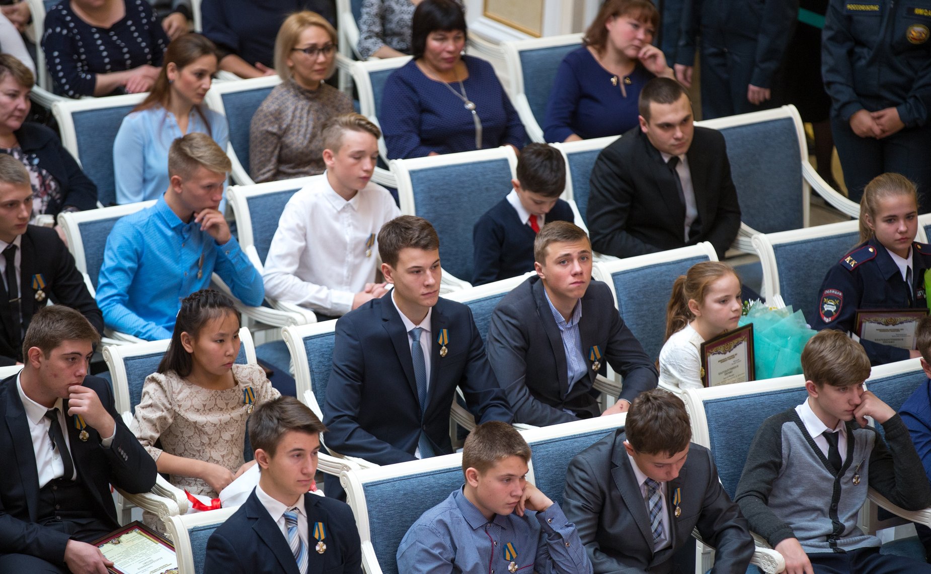 Торжественная церемония награждения и чествования детей и подростков, проявивших личное мужество в экстремальных ситуациях