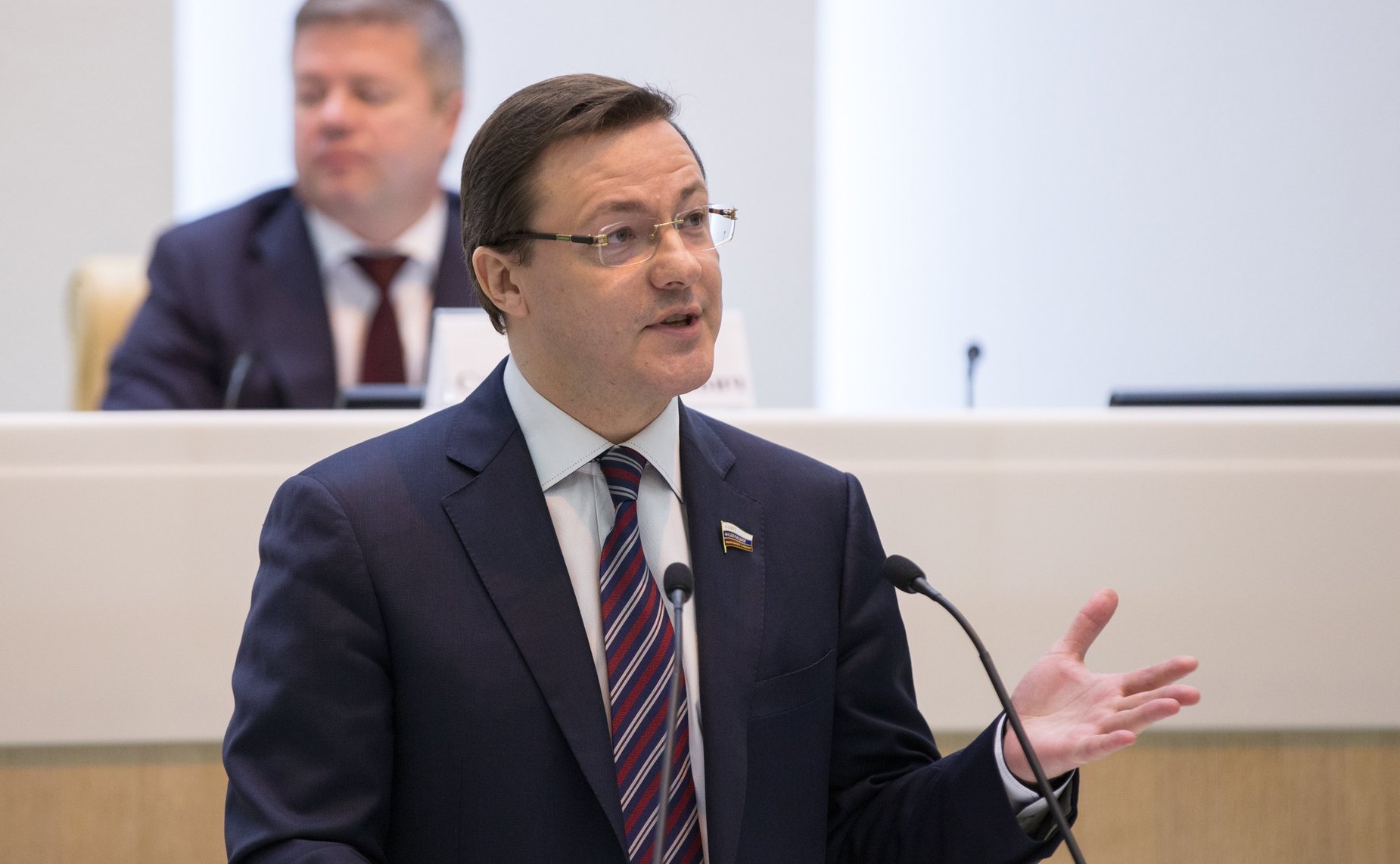 Азаров Дмитрий Игоревич, председатель Комитета СФ по федеративному устройству, региональной политике, местному самоуправлению и делам Севера