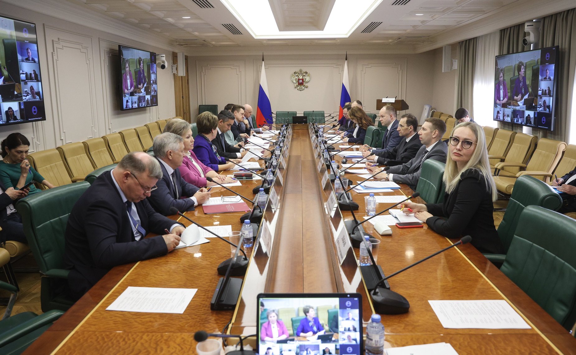 Круглый стол Комитета СФ по экономической политике совместно с Комитетом СФ по науке, образованию и культуре «Проблемы приватизации объектов культурного наследия»