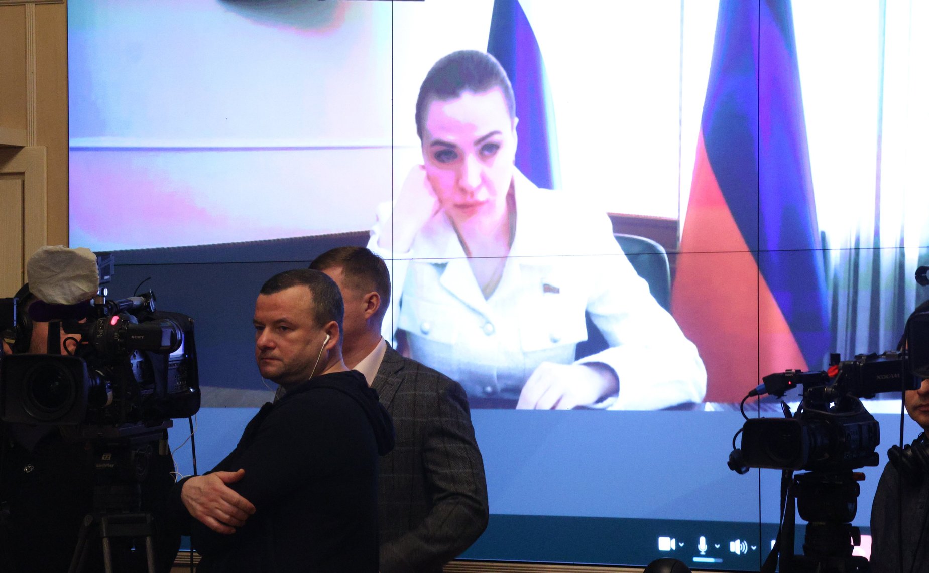 Заседание парламентской комиссии по расследованию преступных действий в отношении несовершеннолетних со стороны киевского режима