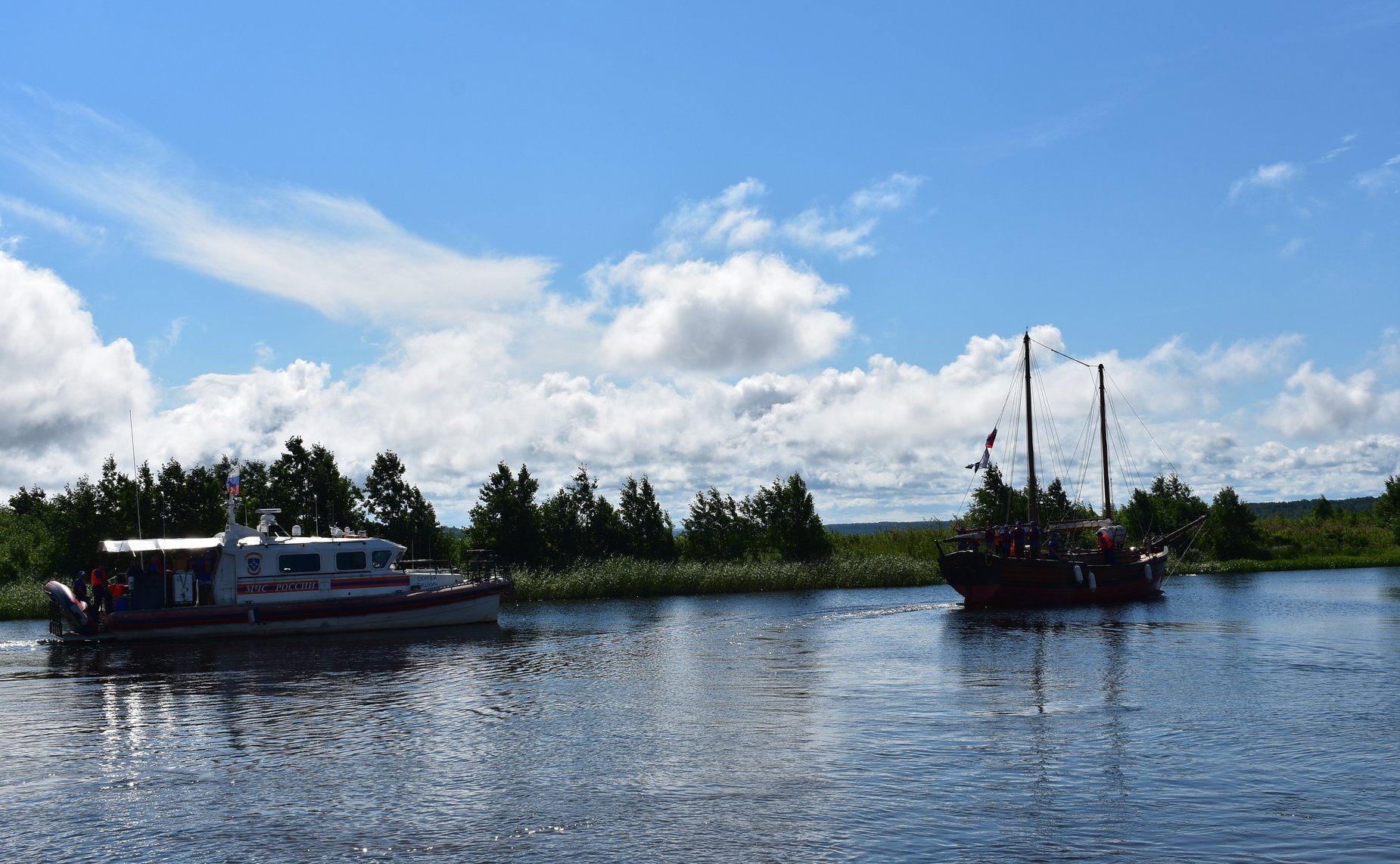 На базе Образовательного центра — кадетской школы «Корабелы Прионежья» стартовала первая экспедиция Русского географического общества «Плавучая школа»