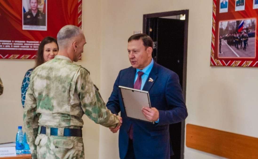 Александр Ролик провел встречу с участниками СВО и патриотические мероприятия