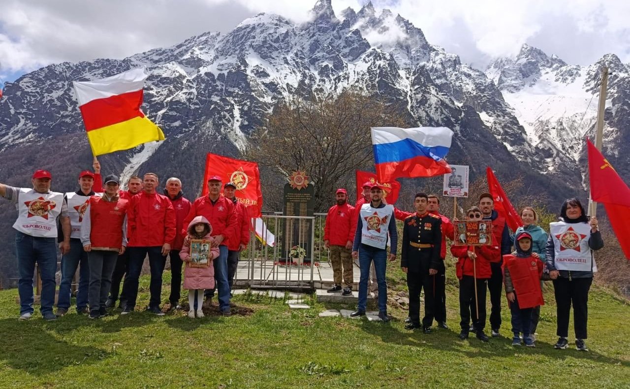 Виталий Назаренко принял участие в акции «Бессмертного полка России» в Северной Осетии