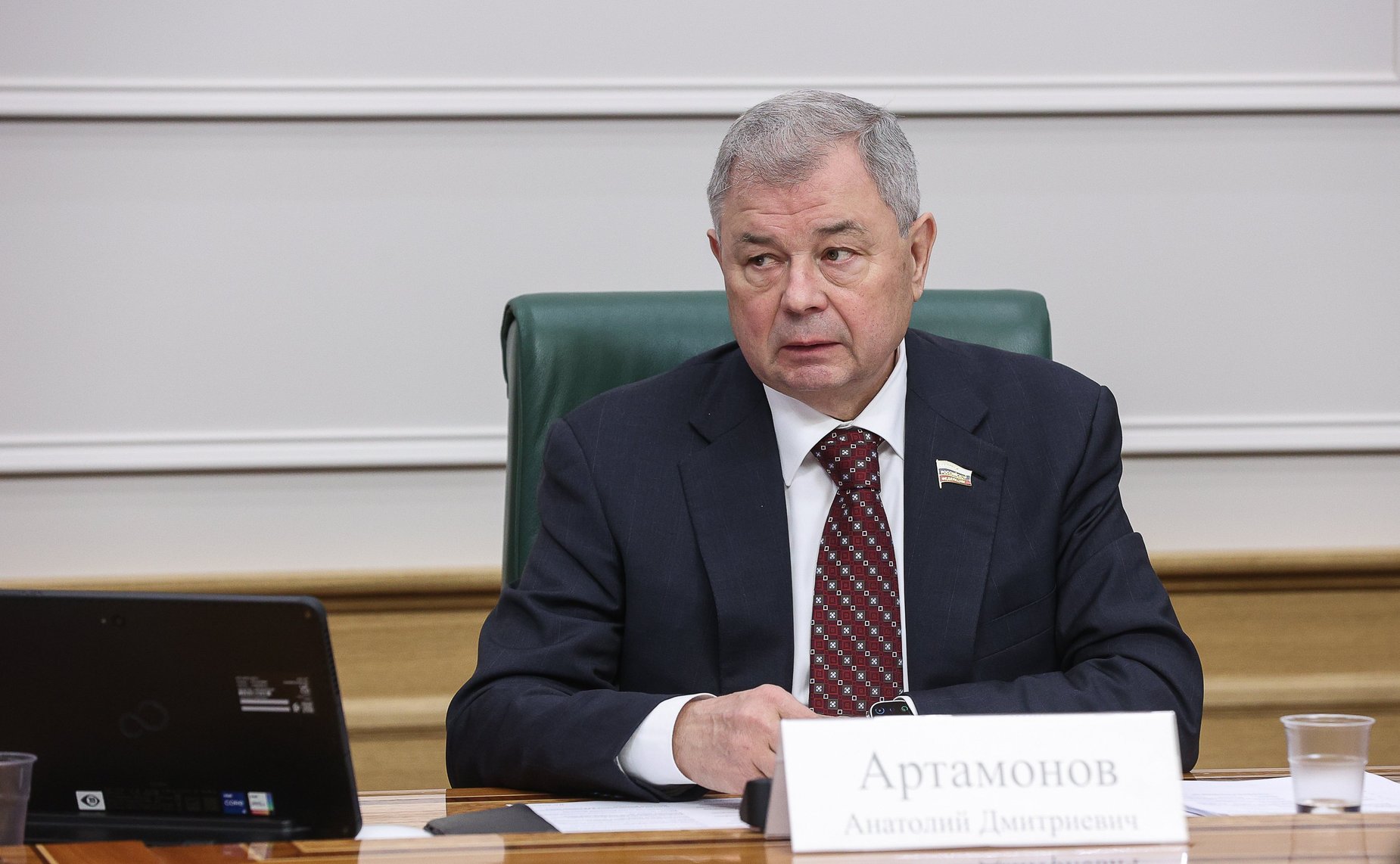 Анатолий Артамонов