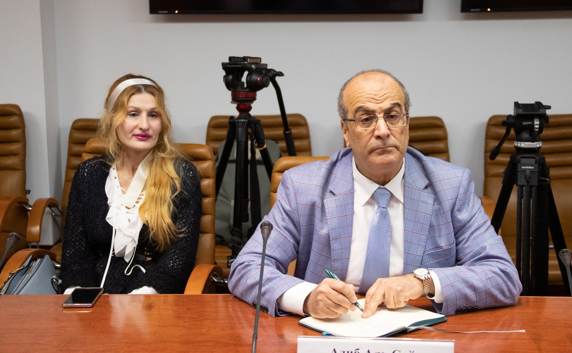 Встреча А. Пушкова с представителями иностранных СМИ