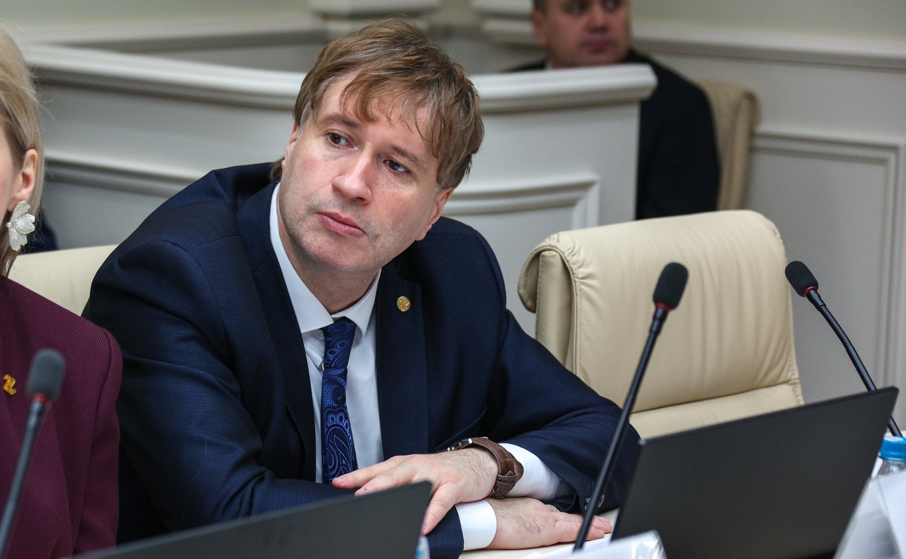 Круглый стол «Церковь, власть и общество: поддержка участников специальной военной операции и их семей» (в рамках XIV Рождественских парламентских встреч)