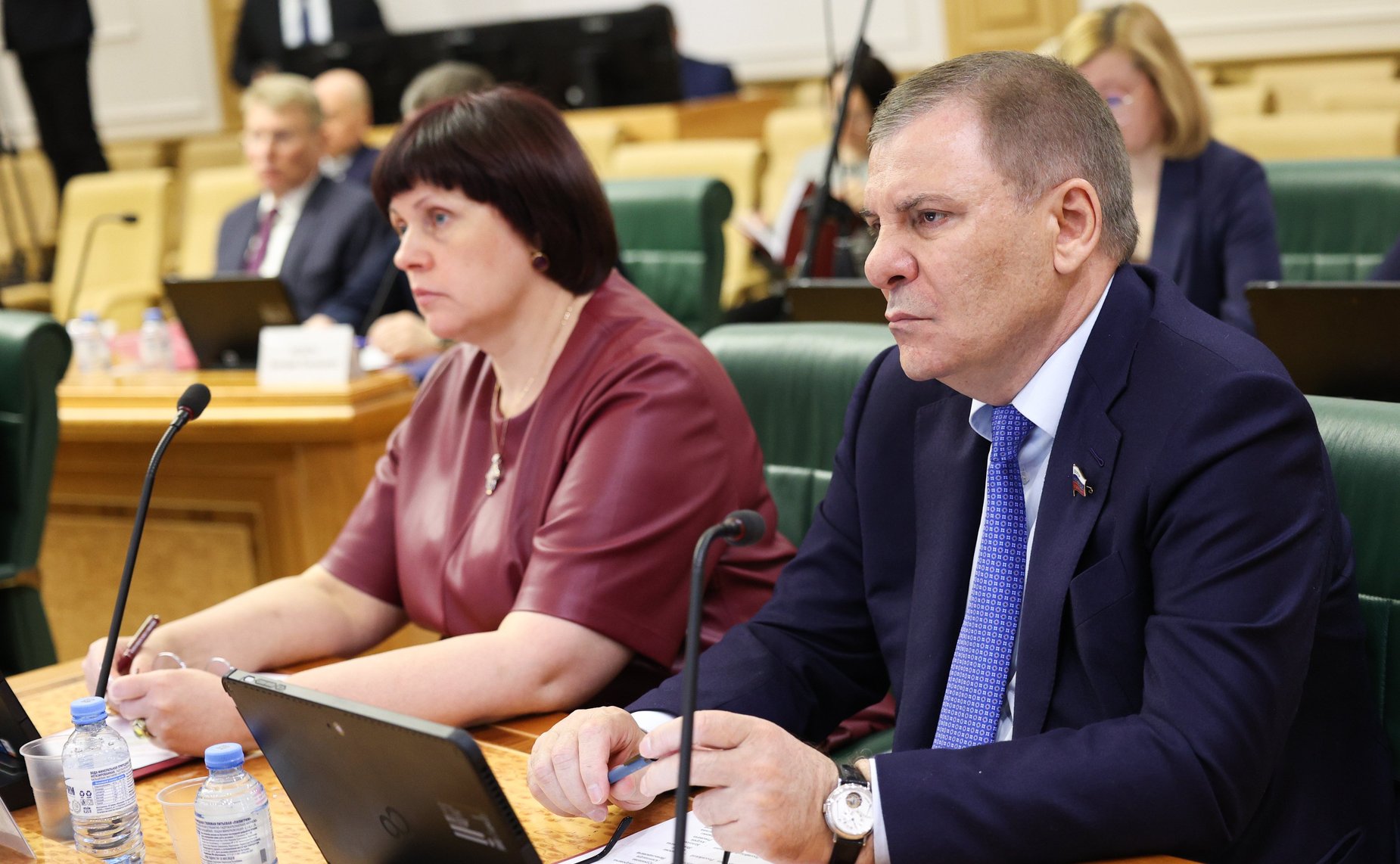 На заседании Комитета СФ по международным делам проведены консультации по предложенной Президентом РФ кандидатуре на должность Министра иностранных дел РФ