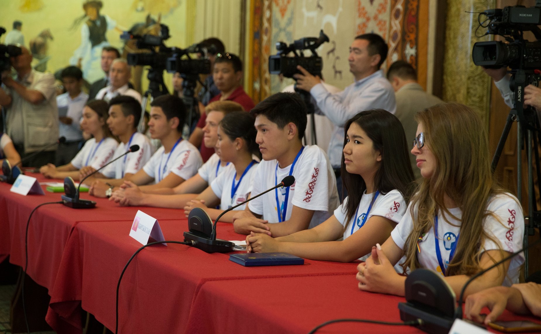 Встреча В. Матвиенко с участниками Международного культурно-образовательного форума стран СНГ «Дети Содружества»