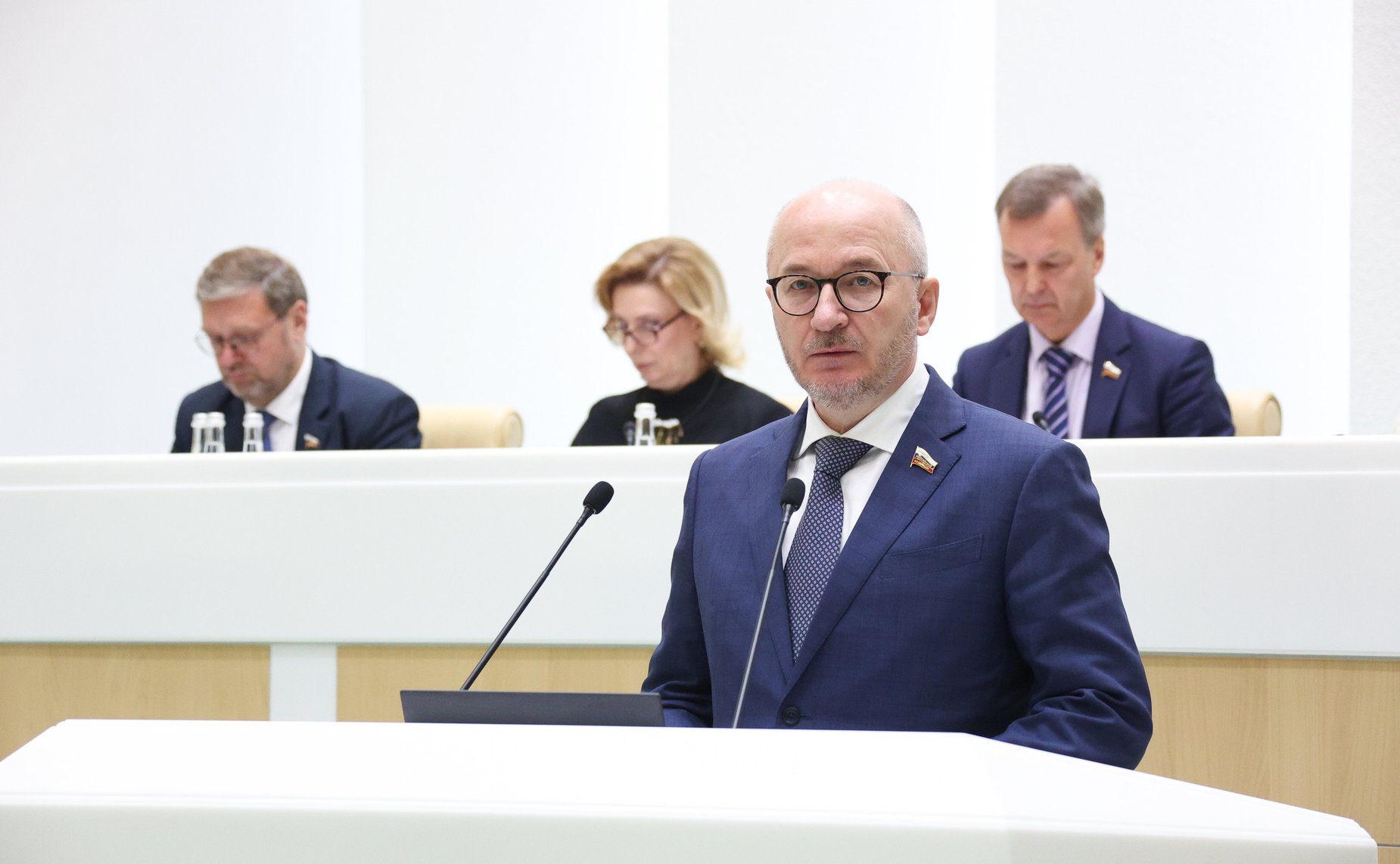 Олег Цепкин