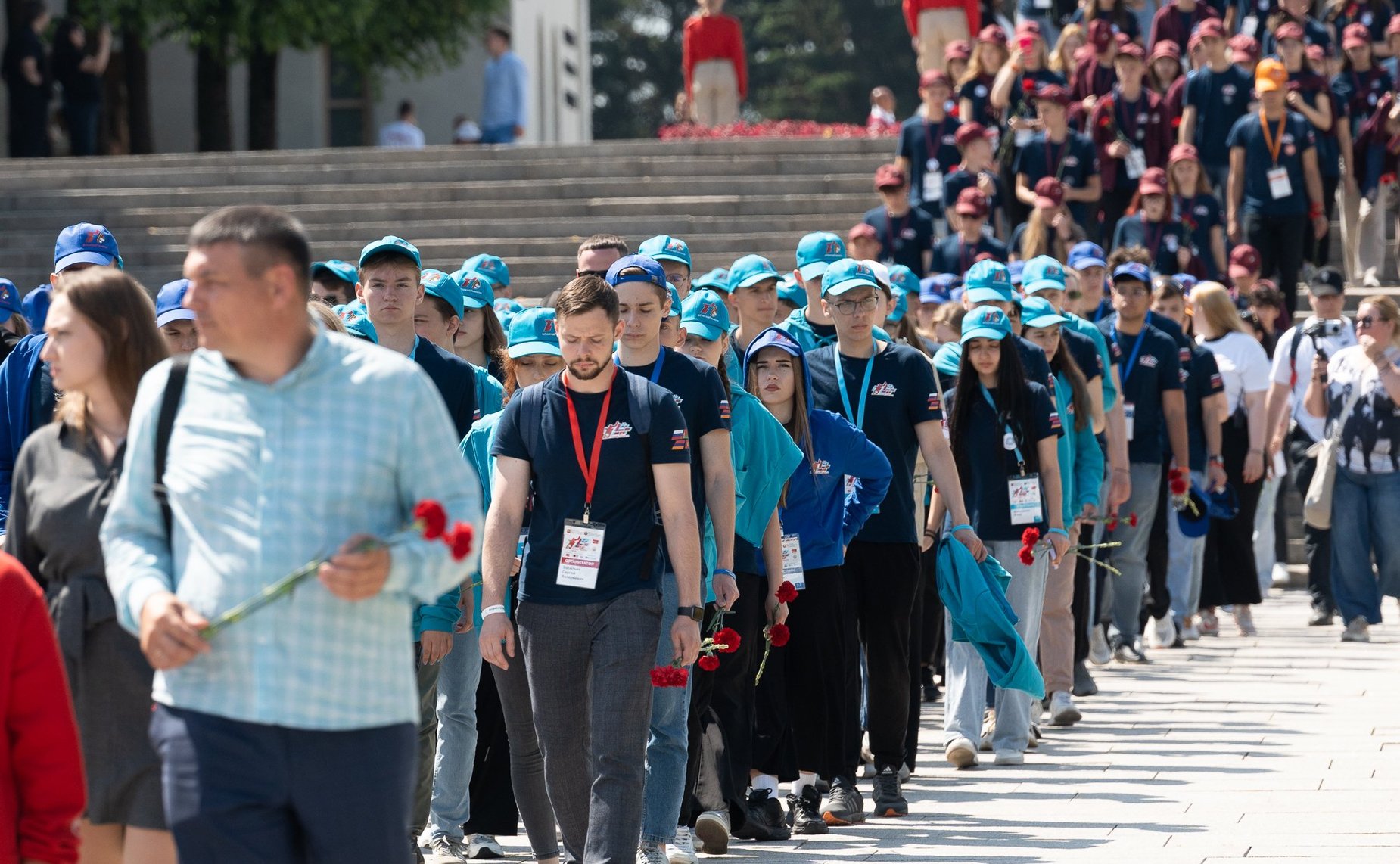 Участники культурно-образовательного проекта «Поезд Памяти» почтили память героев блокадного Ленинграда