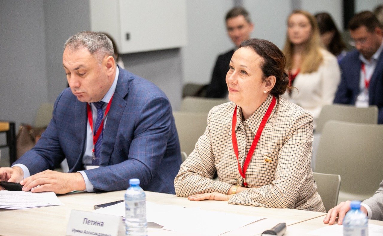 Ирина Петина приняла участие в научно-практическом совещании «Совершенствование системы оказания медицинской помощи пациентам с хроническими сердечно-сосудистыми заболеваниями. Формирование программы льготного лекарственного обеспечения пациентов с хронич