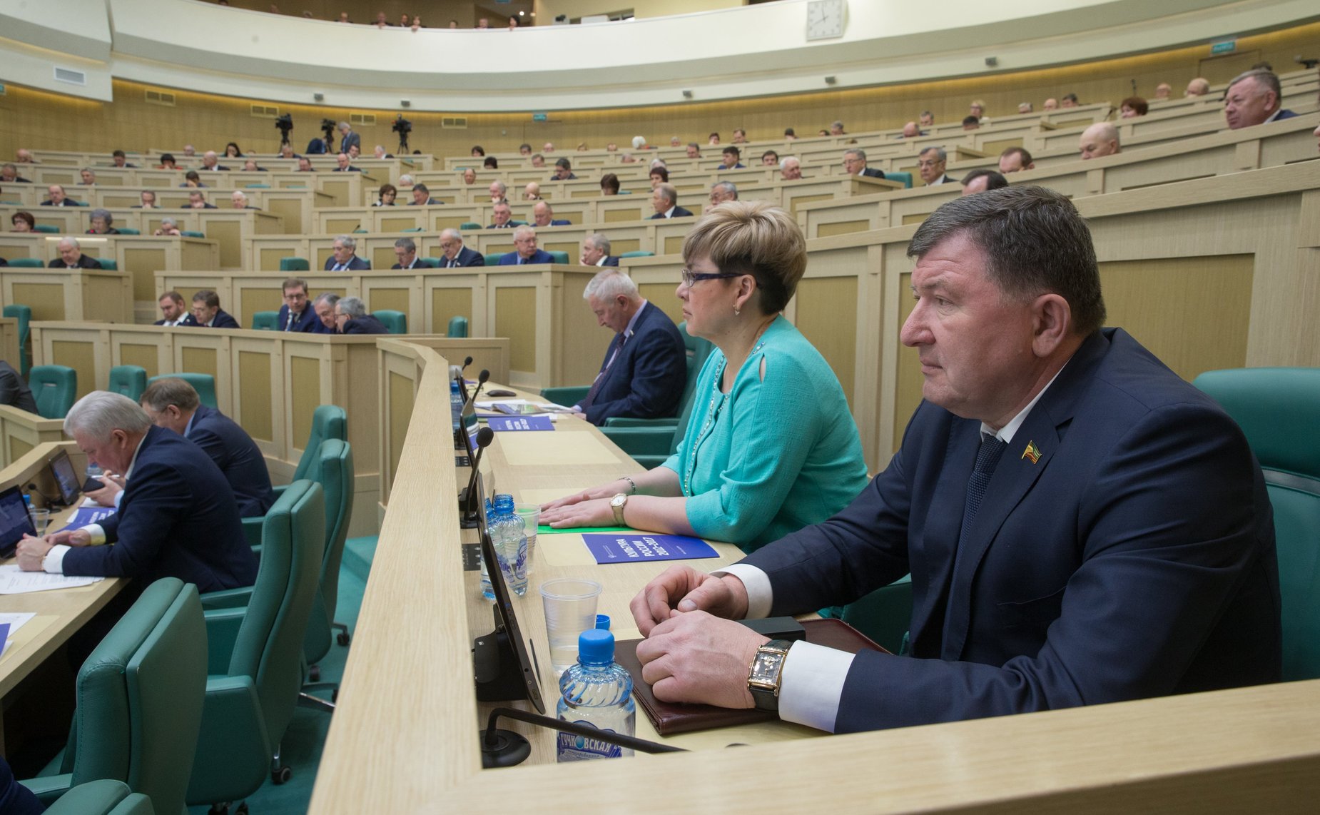 Н. Жданова И. Лиханов