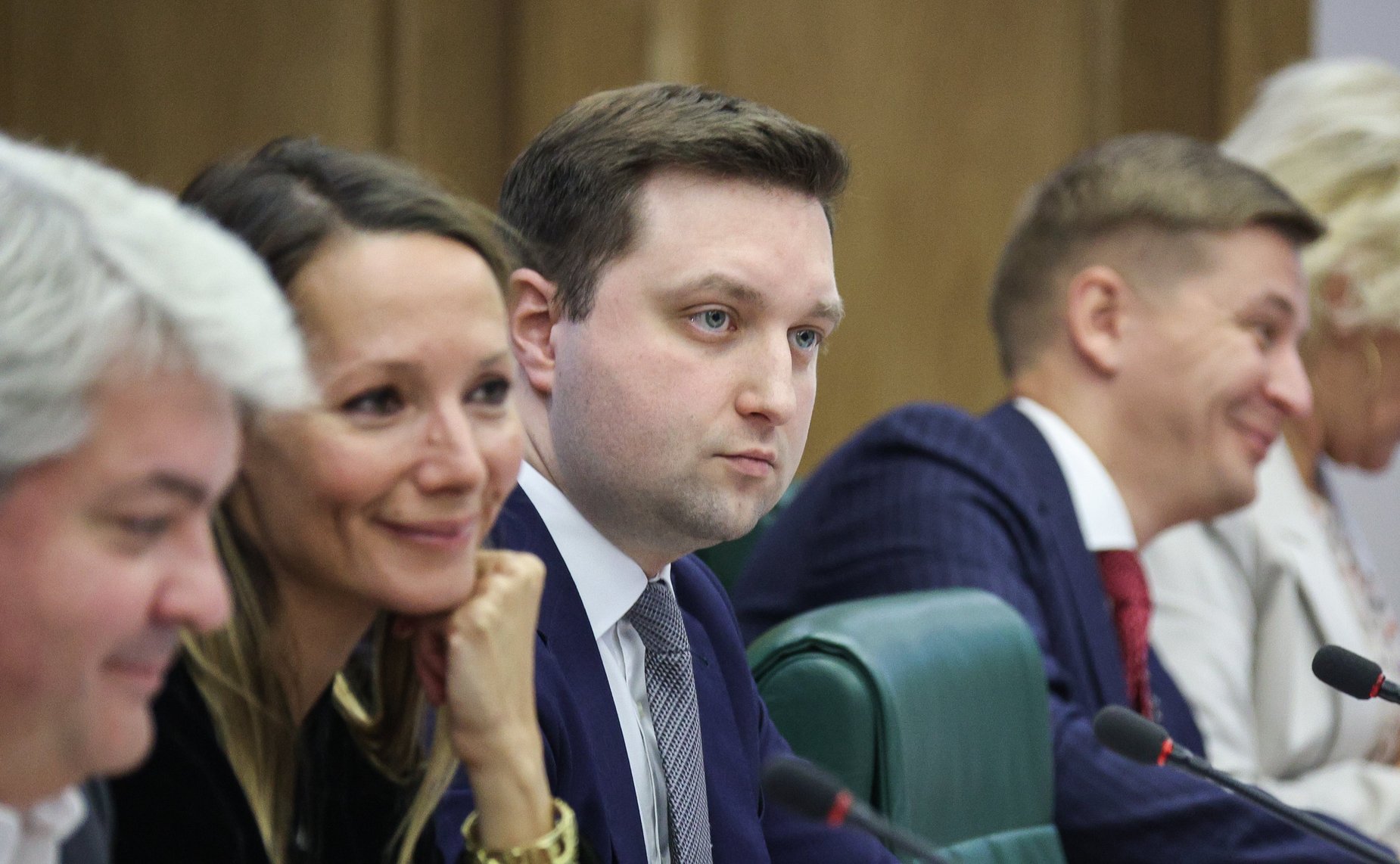 Круглый стол Комитета СФ по науке, образованию и культуре «Образ педагога и наставника в кинематографе, СМИ и рекламе»