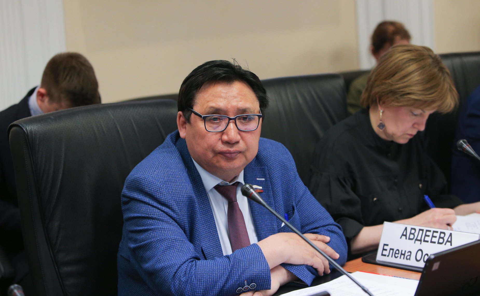 Александр Акимов