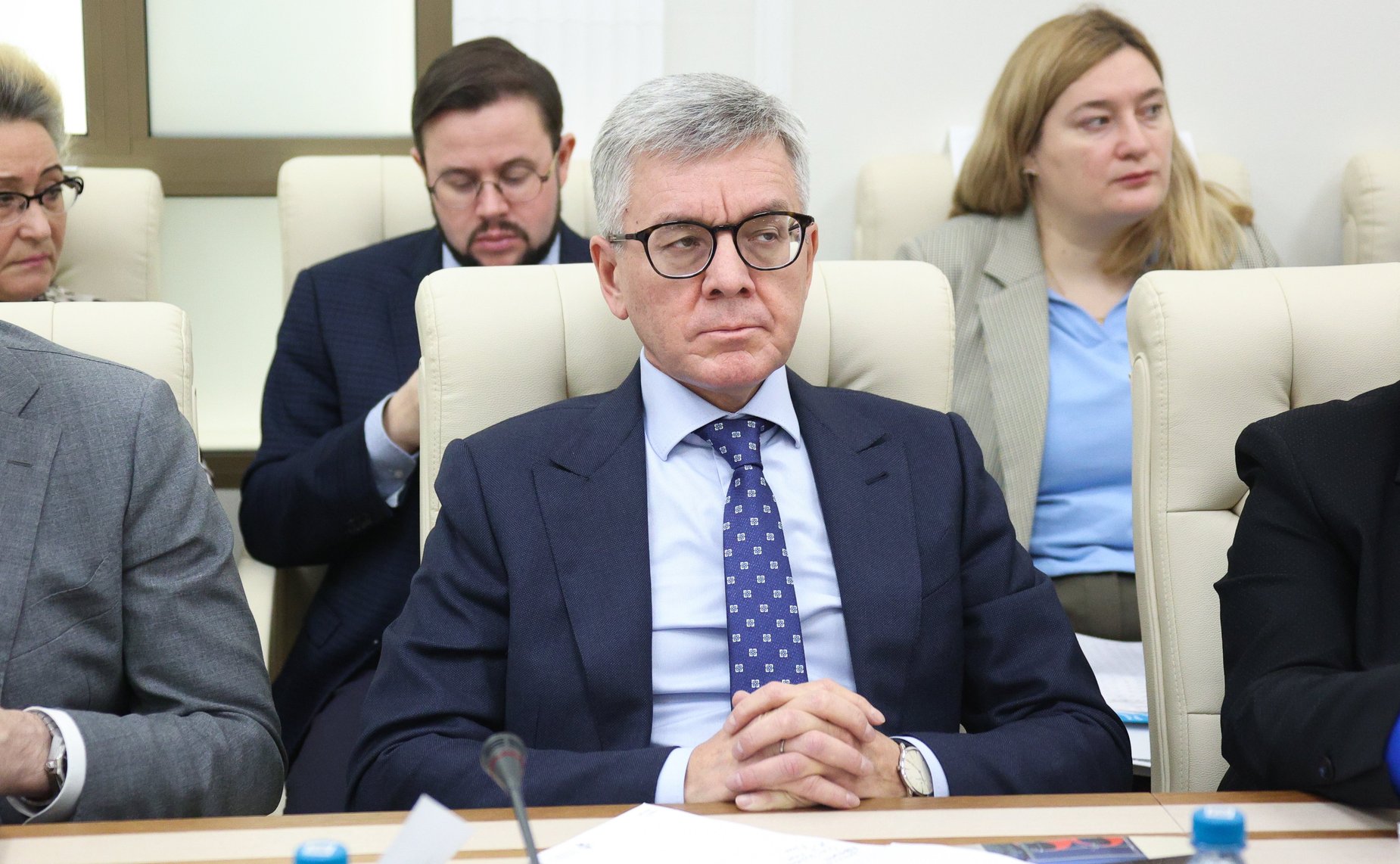 Круглый стол на тему «Об исполнении плана мероприятий («дорожной карты») по увеличению внутреннего потребления отечественной рыбной продукции на период до 2030 года»