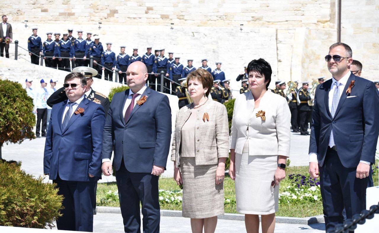 Екатерина Алтабаева приняла участие в фестивале «Знамёна славы» на Сапун-горе и торжествах «Константиновская батарея. 250 лет на страже Родины!» в Севастополе